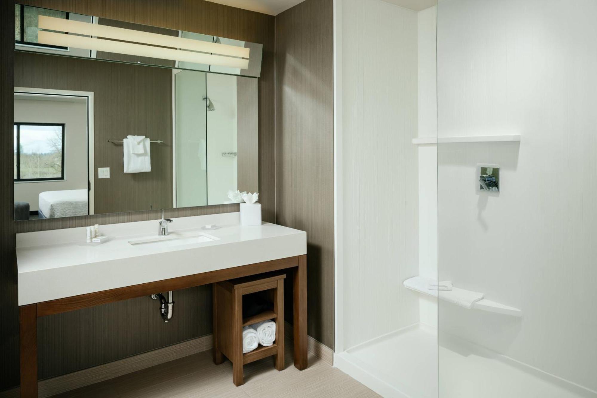 Courtyard By Marriott Корвалис Екстериор снимка