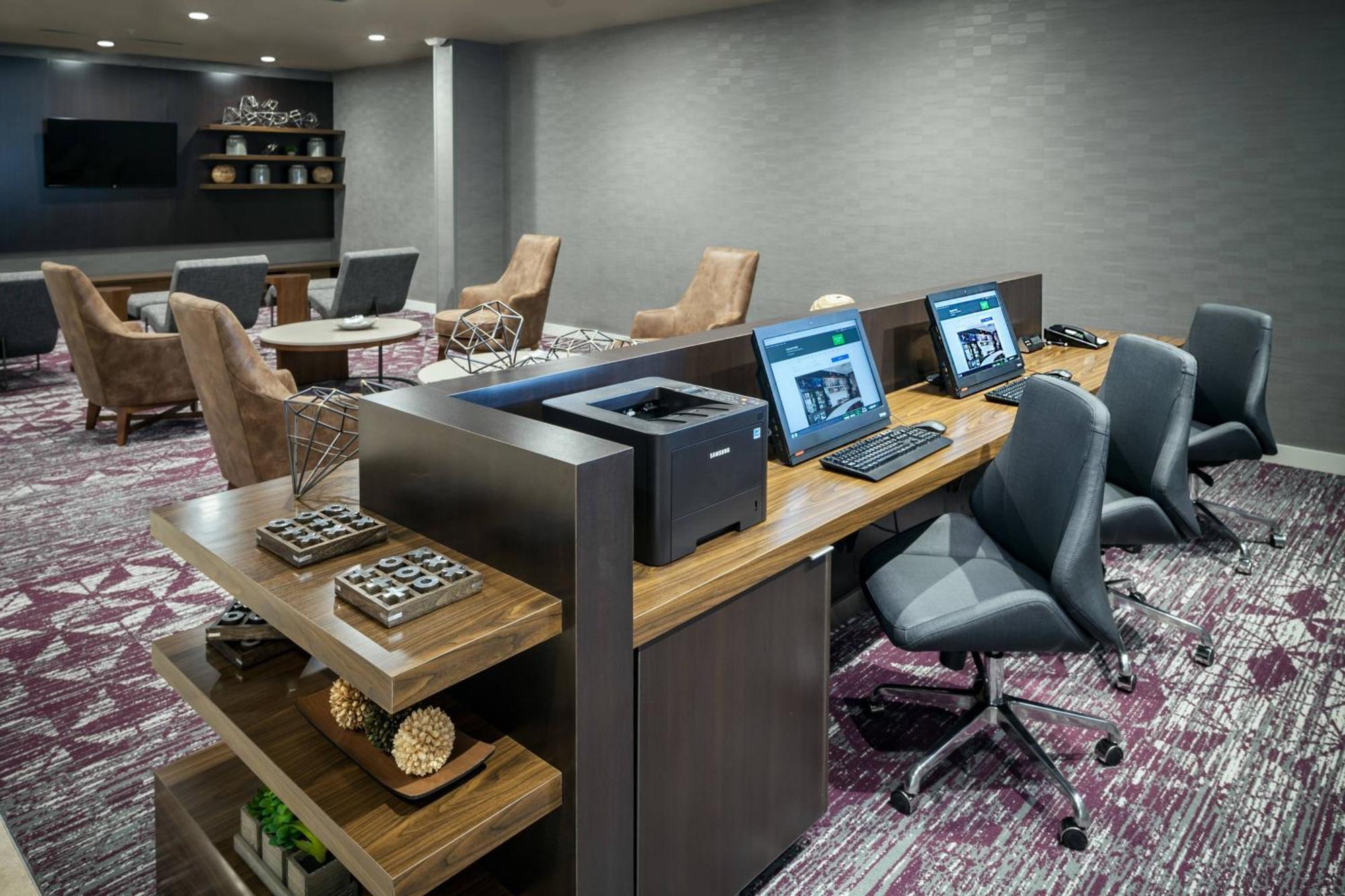Courtyard By Marriott Корвалис Екстериор снимка
