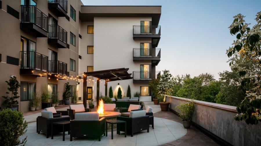 Courtyard By Marriott Корвалис Екстериор снимка